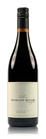 Domain Road Defiance Single Vineyard Pinot Noir 2017 - Wines of NZ